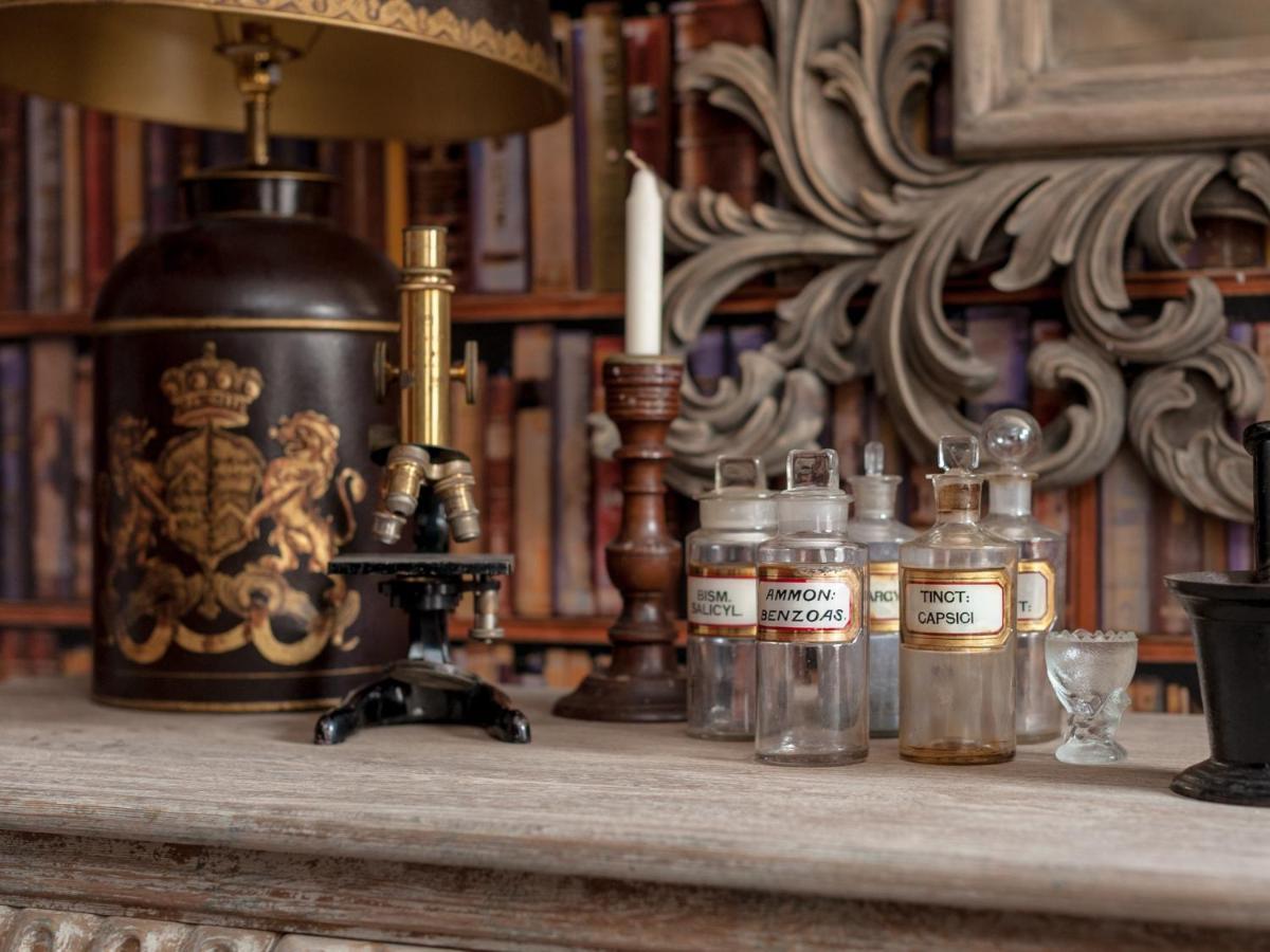 Canongate Luxury Homestay Edinburgh Bagian luar foto