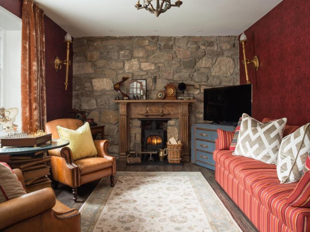 Canongate Luxury Homestay Edinburgh Bagian luar foto